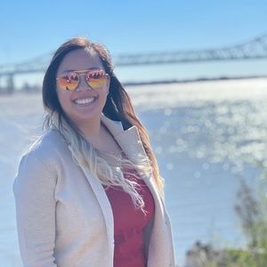 Meet your Posher, Anna